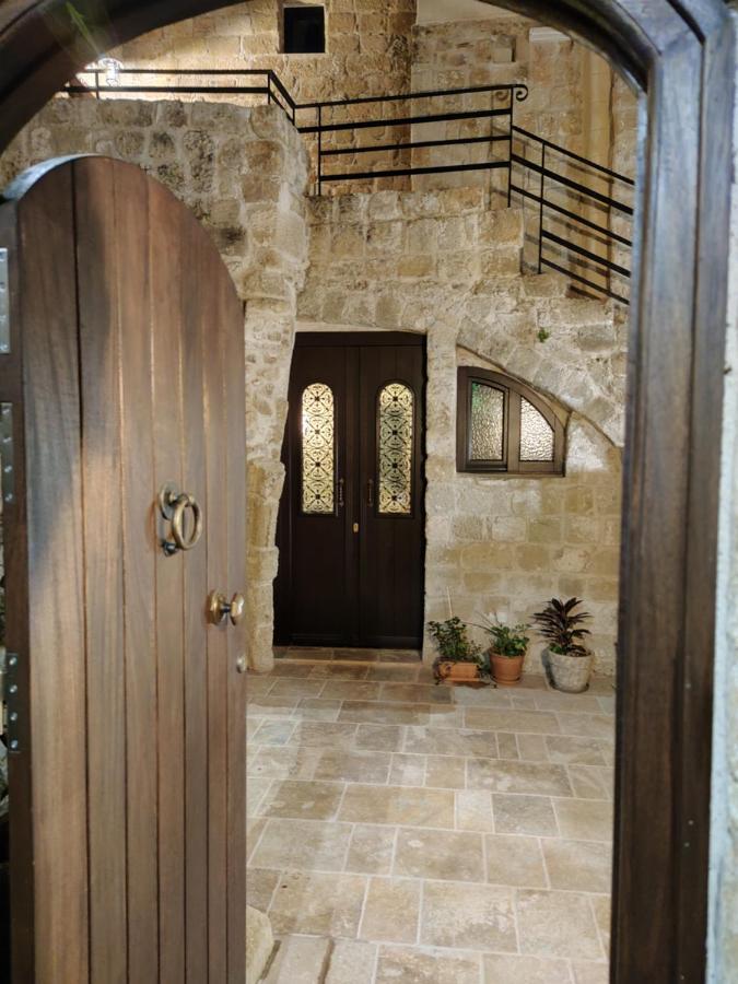 Porolithos Boutique Hotel