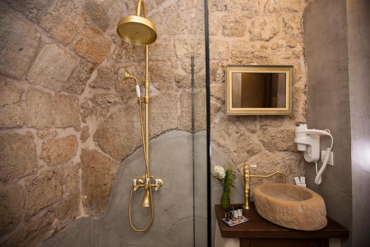 Porolithos Boutique Hotel